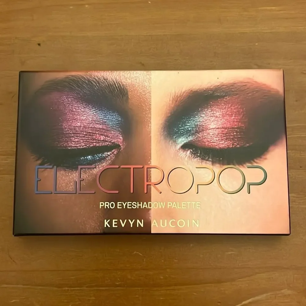Kevyn Aucoin never used